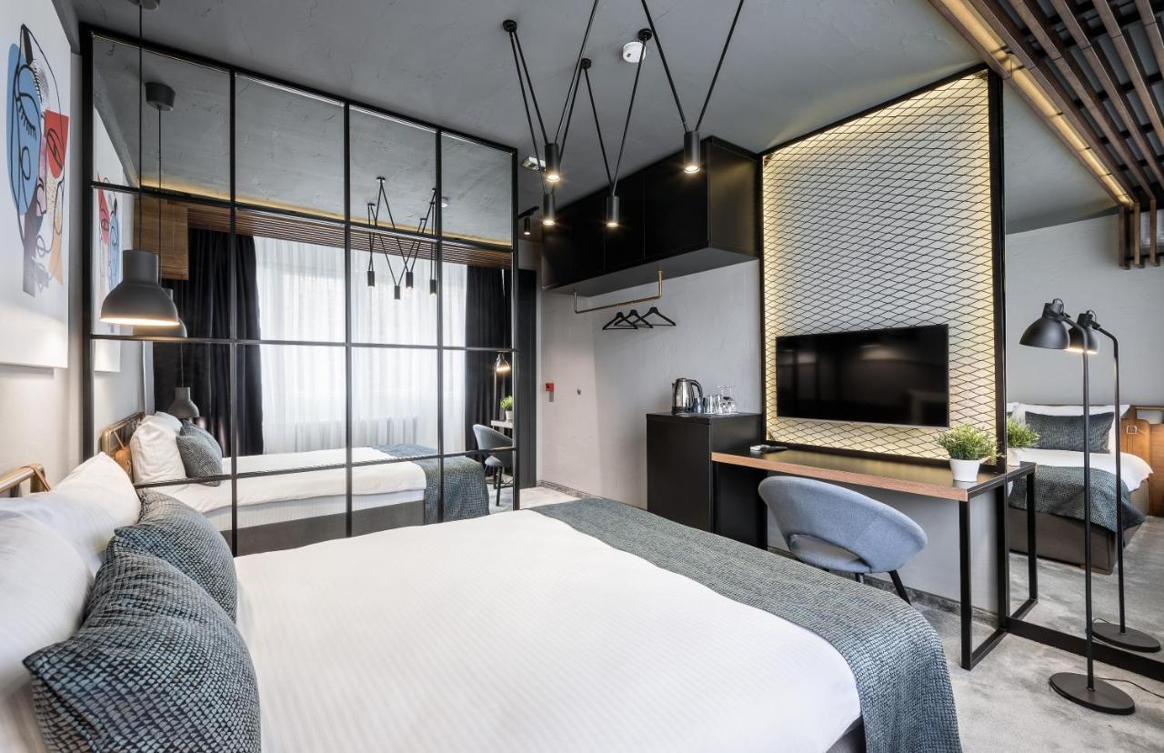 7 Rooms Suites เบลเกรด ภายนอก รูปภาพ